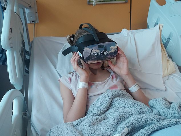 Bei manchen Kindern kann ein Bluttest ¿ oder der bloße Anblick einer Nadel ¿ einen totalen Zusammenbruch auslösen.  Deshalb haben Ärzte des Evelina London Children's Hospital eine Hightech-Lösung entwickelt: Virtual-Reality-Spiele