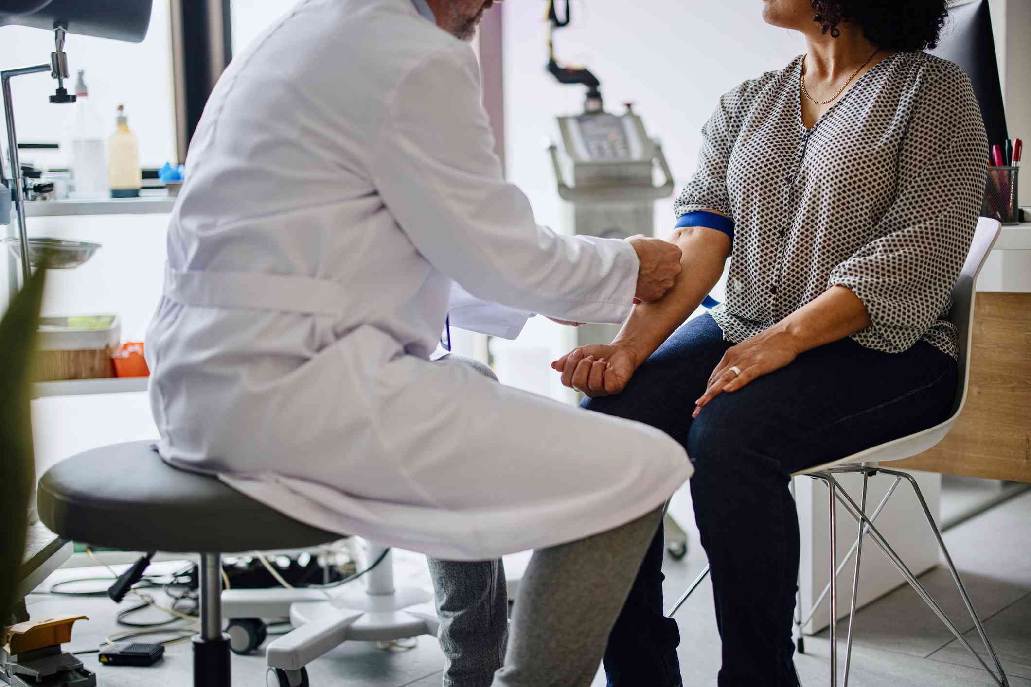 Über 40 % der Erwachsenen in den USA mit hohem Cholesterinspiegel wissen es nicht und lassen sich nicht behandeln