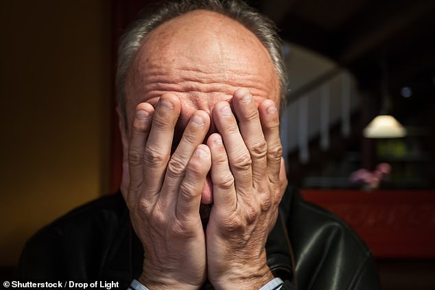 DR. MICHAEL MOSLEY: Warum es helfen kann, verheiratet zu sein und für sich selbst zu arbeiten, um die Manopause abzuwehren (... das ist die Menopause für Jungs!