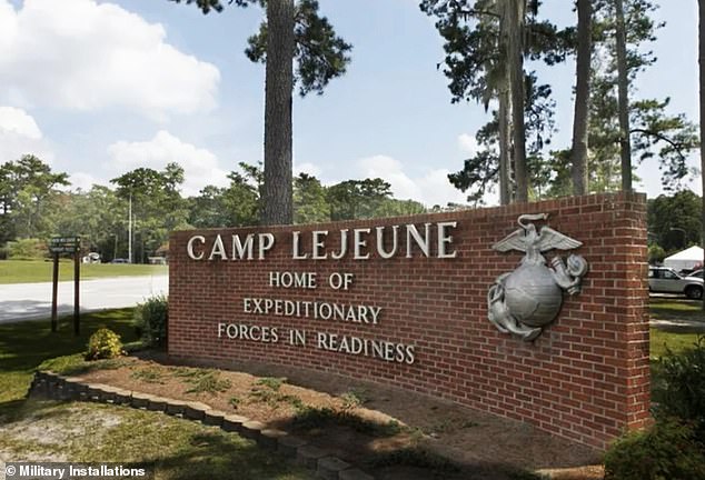 Eine Million Marinesoldaten und Familienmitglieder, die in Camp Lejeune stationiert waren, fordern Gerechtigkeit, nachdem kontaminiertes Wasser Krebs, Geburtsfehler und andere Gesundheitsprobleme verursacht hat