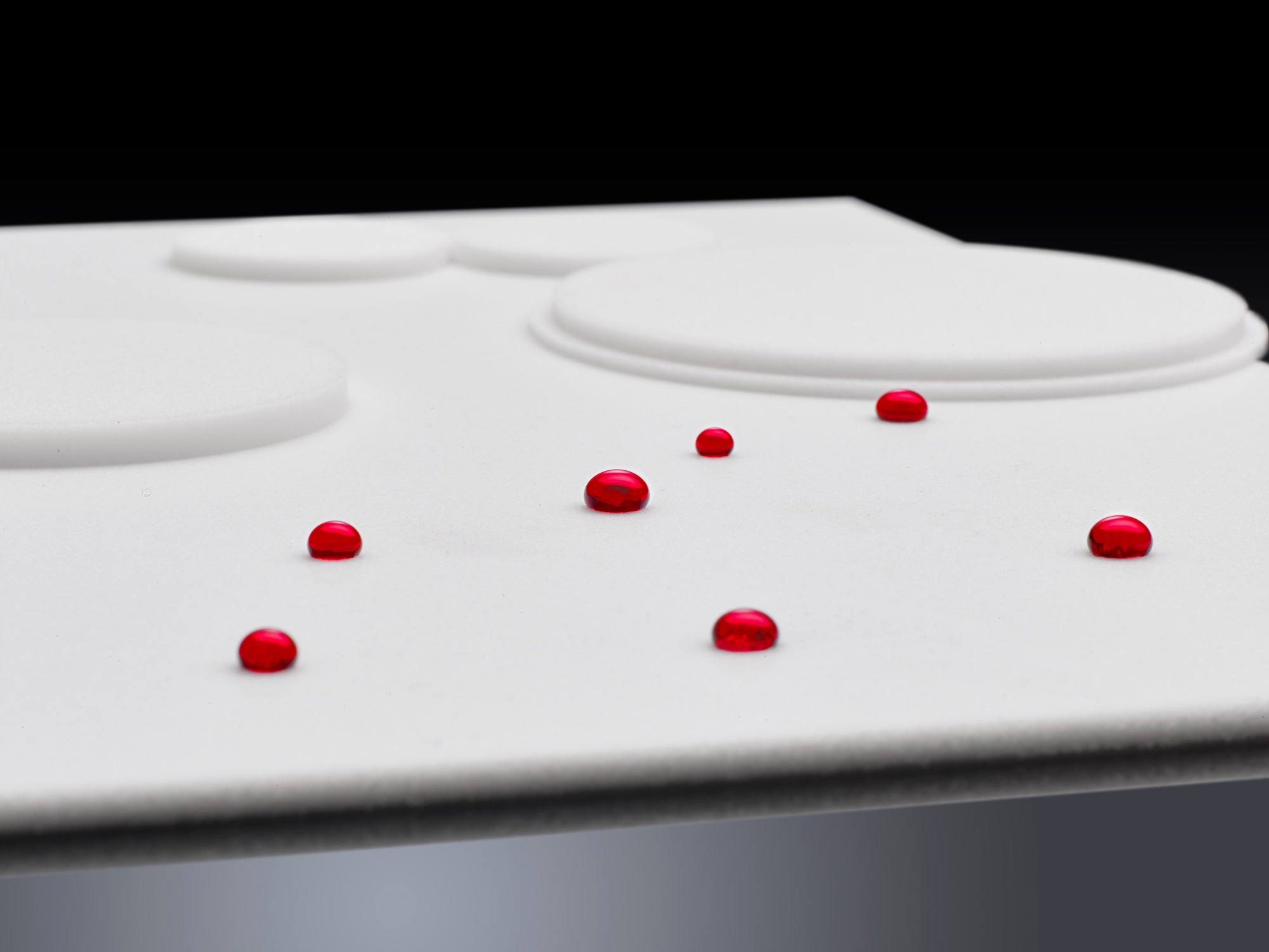 Poröse PTFE-Komponenten für anspruchsvolle Anwendungen