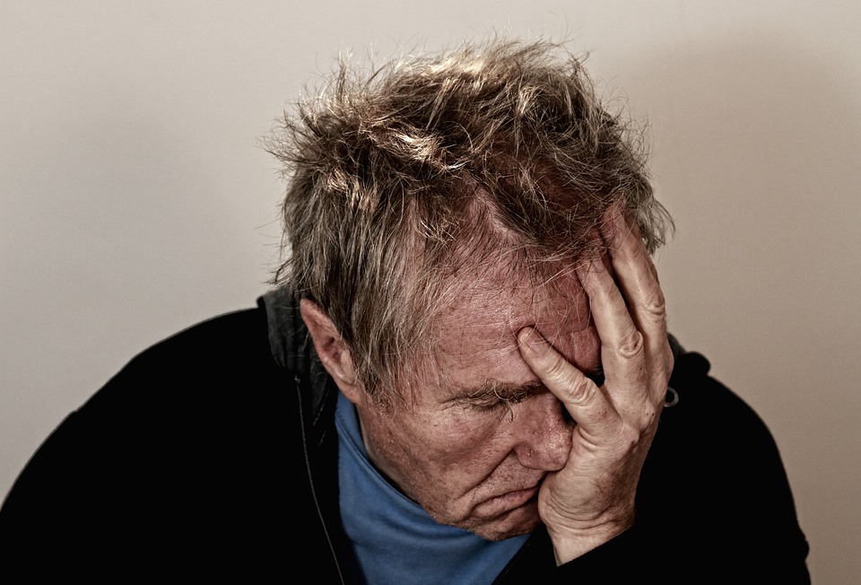 Burnout in der Pflege: Ursachen und Präventionsmaßnahmen